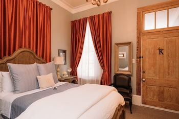 room-image
