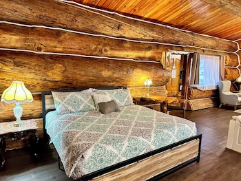 room-image