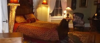 room-image