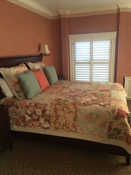room-image