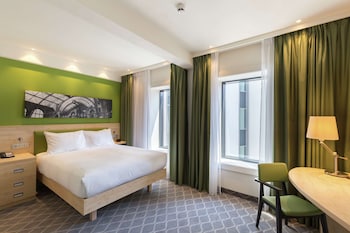 room-image