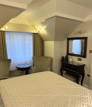 room-image