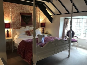 room-image