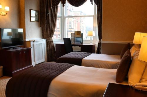 room-image