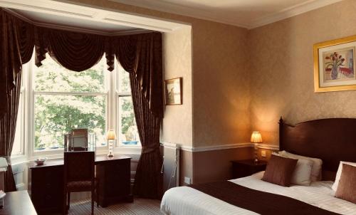 room-image