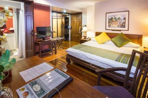 room-image