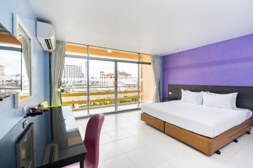room-image