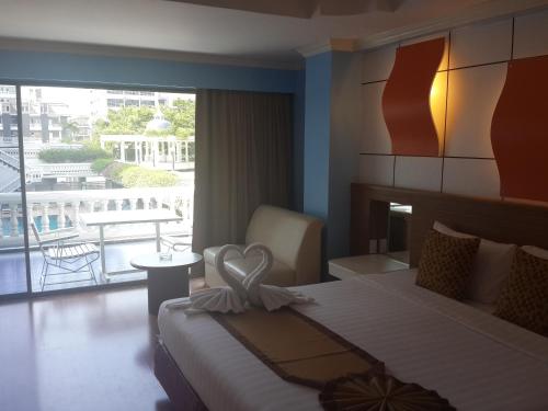 room-image