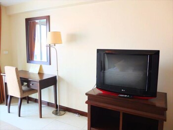 room-image