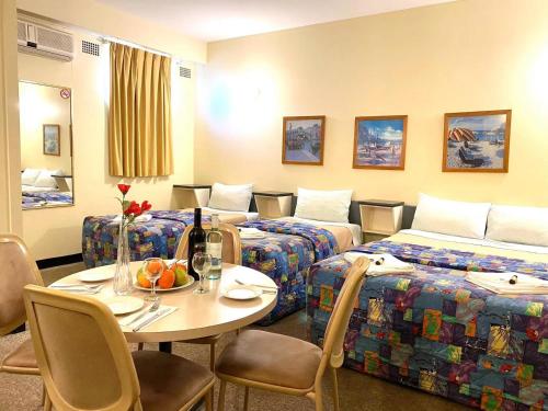 room-image