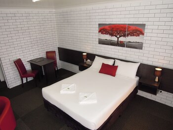 room-image