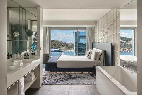 room-image