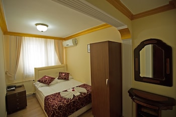 room-image