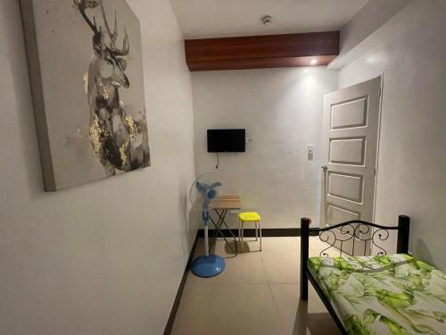 room-image