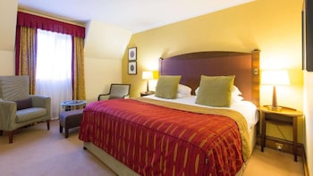 room-image
