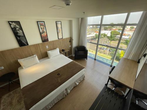 room-image