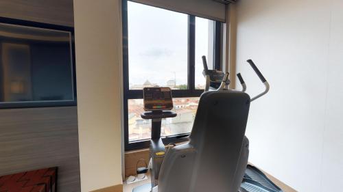 room-image