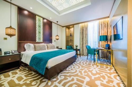 room-image
