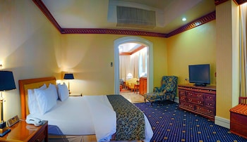 room-image