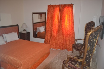 room-image