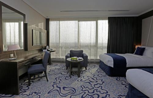 room-image