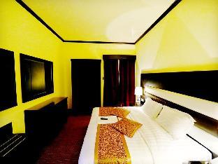 room-image