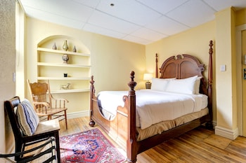 room-image
