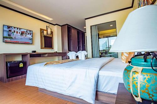 room-image