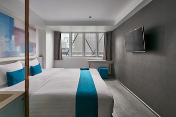 room-image