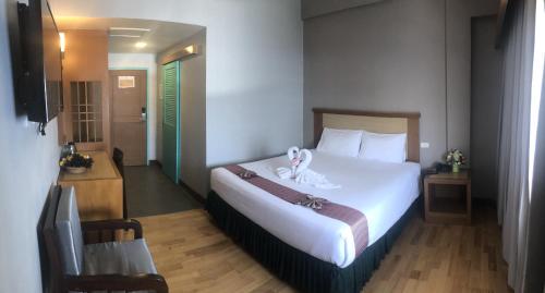 room-image