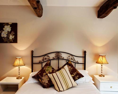 room-image