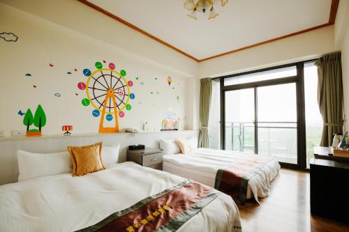 room-image