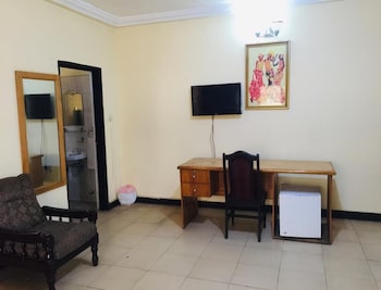 room-image
