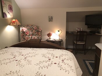 room-image