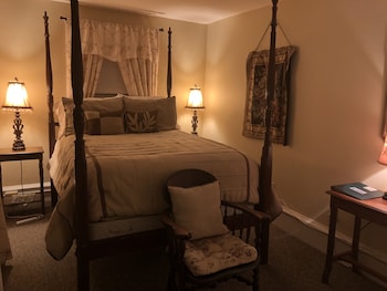room-image