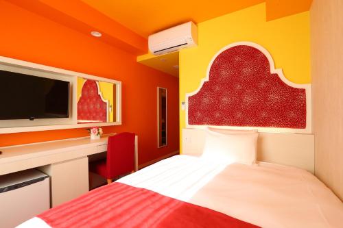 room-image