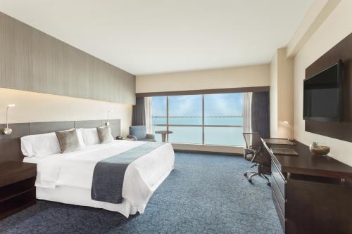 room-image