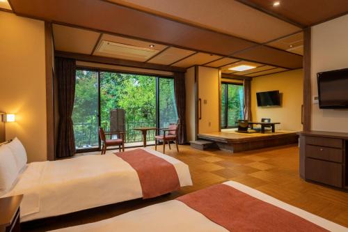 room-image