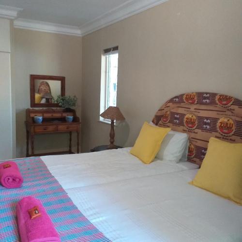 room-image