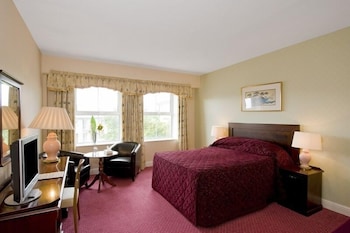 room-image