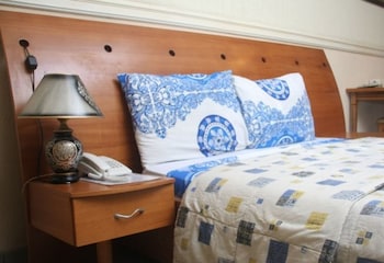 room-image