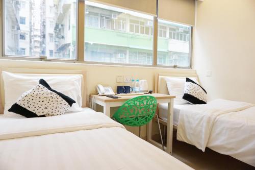 room-image