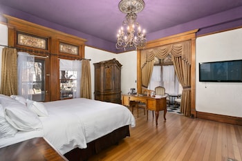 room-image