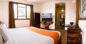 room-image