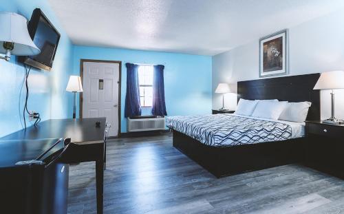 room-image