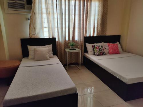 room-image