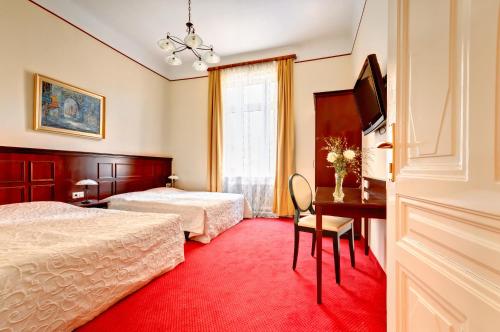 room-image