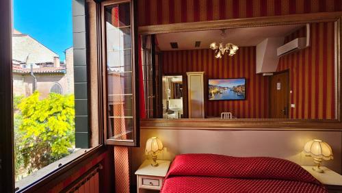 room-image