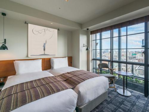 room-image