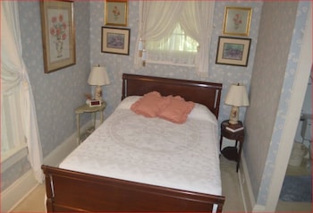 room-image